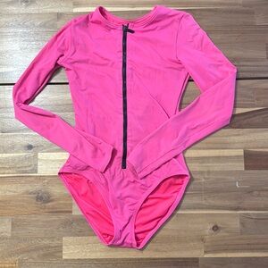 EUC Micheal Kors long sleeve swim